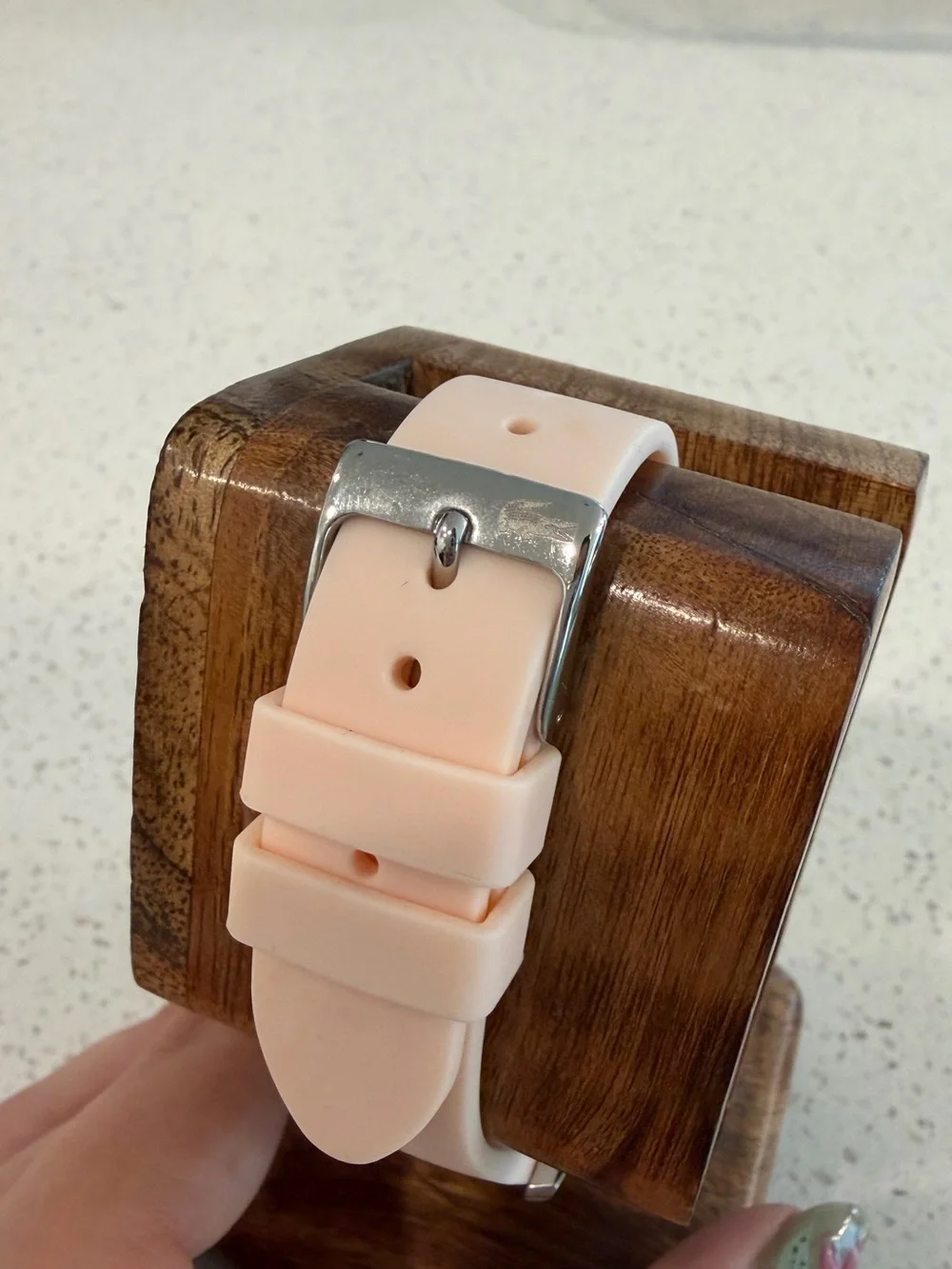 Lacoste watch pale